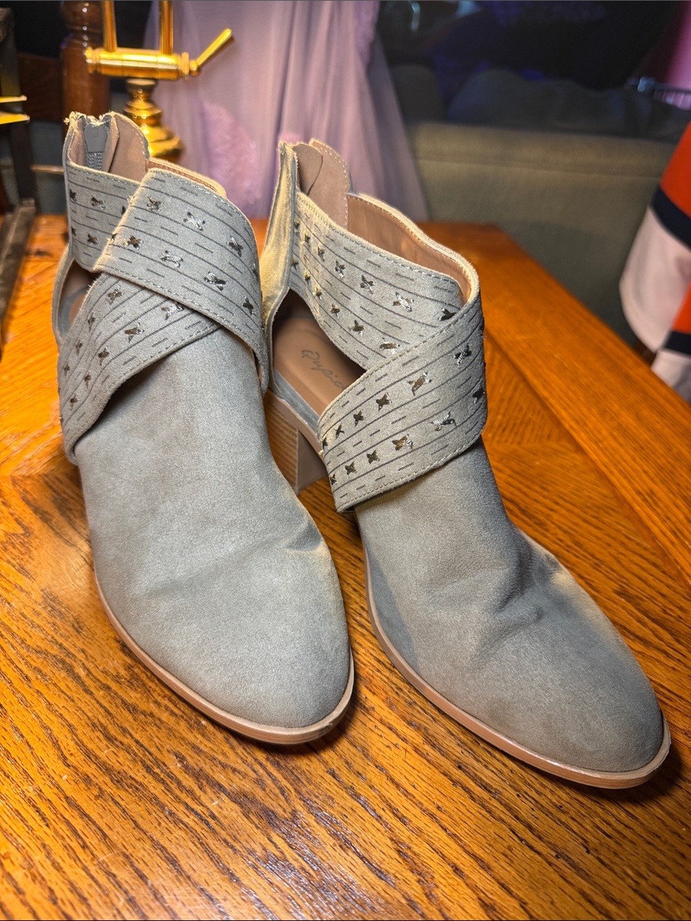 Qupid Green Suede Star-Accent Cutout Ankle Booties